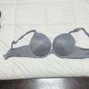 Victoria's Secret Light Gray Bra